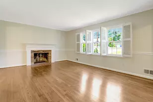 8005 Candlewood Dr, Alexandria, VA 22306 - Photo 6