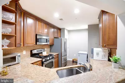 2901 Saintsbury Plz #206, Fairfax, VA 22031 - Photo 10