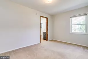 1922 Anderson Rd, Falls Church, VA 22043 - Photo 14