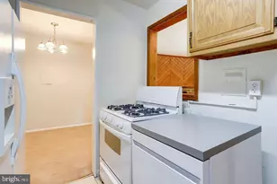1922 Anderson Rd, Falls Church, VA 22043 - Photo 8