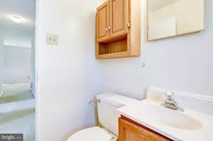 1922 Anderson Rd, Falls Church, VA 22043 - Photo 22