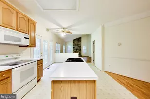 6228 Garden Rd, Springfield, VA 22152 - Photo 20