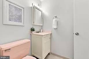 14833 Cranoke St, Centreville, VA 20120 - Photo 36