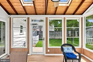 14833 Cranoke St, Centreville, VA 20120 - Photo 24