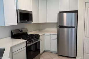 1704 Lake Shore Crest Dr, Reston, VA 20190 - Photo 2