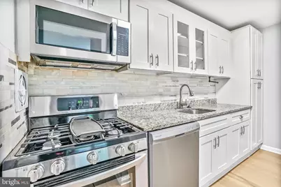 8001 Chanute Place #5, Falls Church, VA 22042 - Photo 4
