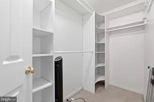 1414 Park Garden Ln, Reston, VA 20194 - Photo 14