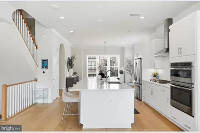 14339 Beckett Glen Circle, Chantilly, VA 20151 - Photo 12