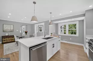 1915 Shannon Ct, Alexandria, VA 22306 - Photo 14