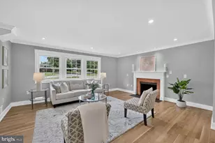 1915 Shannon Ct, Alexandria, VA 22306 - Photo 8