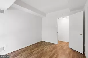 7208 Jillspring Ct, Springfield, VA 22152 - Photo 14