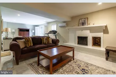 6034 Chesterbrook Road #B, McLean, VA 22101 - Photo 18