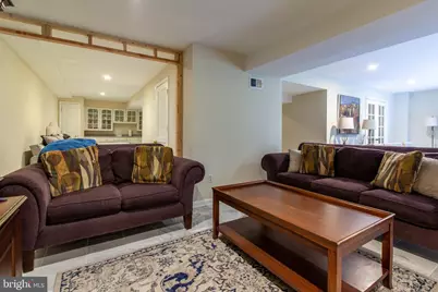 6034 Chesterbrook Road #B, McLean, VA 22101 - Photo 14