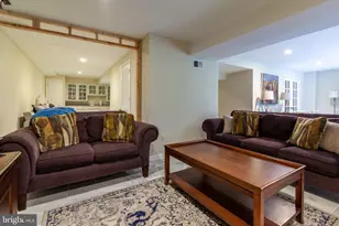 6034 Chesterbrook Rd, McLean, VA 22101 - Photo 14