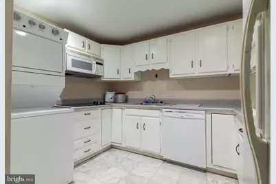 6034 Chesterbrook Road #B, McLean, VA 22101 - Photo 28