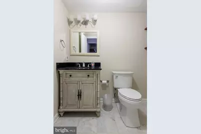 6034 Chesterbrook Road #B, McLean, VA 22101 - Photo 26