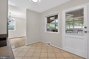 1452 Dewberry Ct, McLean, VA 22101 - Photo 16