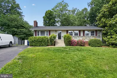 1452 Dewberry Court, McLean, VA 22101 - Photo 2