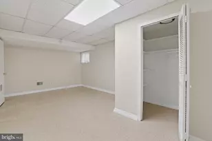 1452 Dewberry Ct, McLean, VA 22101 - Photo 30