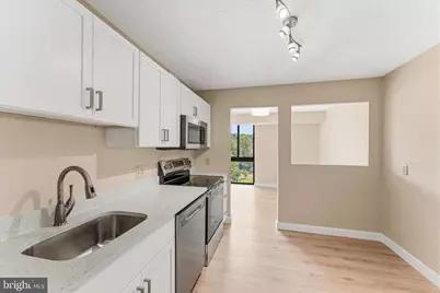 2311 Pimmit Drive #706, Falls Church, VA 22043 - Photo 18