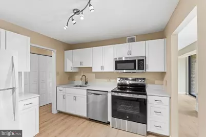 2311 Pimmit Drive #706, Falls Church, VA 22043 - Photo 16