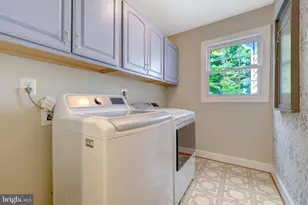 10588 Canterberry Rd, Fairfax Station, VA 22039 - Photo 32