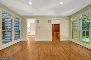 10588 Canterberry Rd, Fairfax Station, VA 22039 - Photo 8