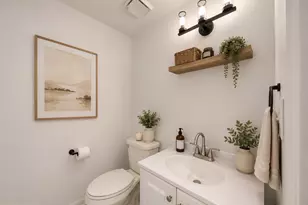 8105 Kenova Ln, Springfield, VA 22153 - Photo 8