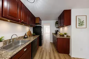 8105 Kenova Ln, Springfield, VA 22153 - Photo 6