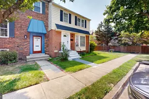8105 Kenova Ln, Springfield, VA 22153 - Photo 1