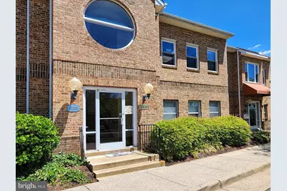 7330 McWhorter Place #7330B, Annandale, VA 22003 - Photo 2