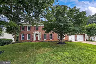 5522 Chestermill Dr, Fairfax, VA 22030 - Photo 4