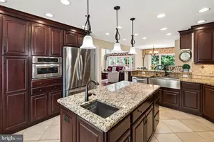 5522 Chestermill Dr, Fairfax, VA 22030 - Photo 18