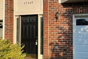 13345 Misty Dawn Dr, Herndon, VA 20171 - Photo 2