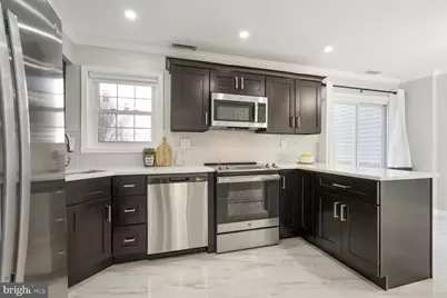 6003 Sweet Dale Court, Springfield, VA 22152 - Photo 10