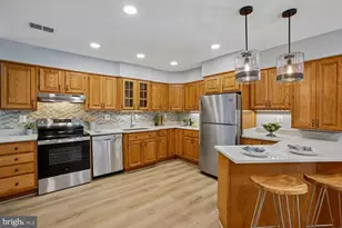 2407 Glade Bank Way, Reston, VA 20191 - Photo 6
