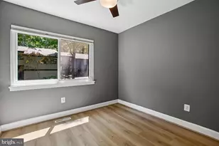 2407 Glade Bank Way, Reston, VA 20191 - Photo 34
