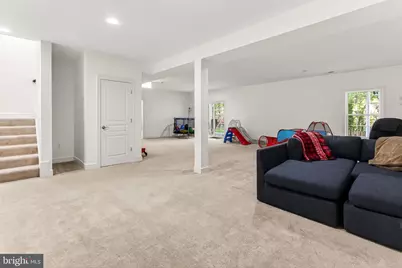 8901 Hargrove Court, Fairfax, VA 22031 - Photo 38
