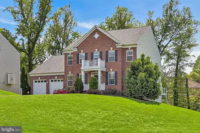 8901 Hargrove Court, Fairfax, VA 22031 - Photo 2