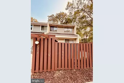 2379 Southgate Square, Reston, VA 20191 - Photo 2