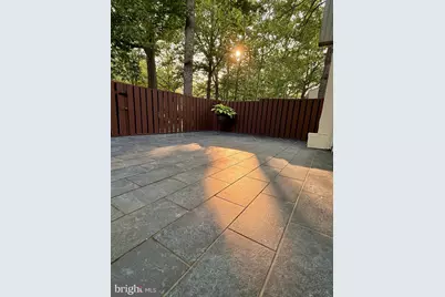 2379 Southgate Square, Reston, VA 20191 - Photo 4