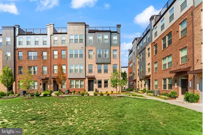 13537 Innovation Station Loop #76A, Herndon, VA 20171 - Photo 4