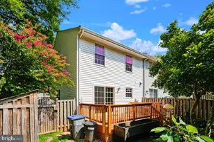 6110 Calico Pool Ln, Burke, VA 22015 - Photo 38