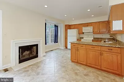 6153 Braeleigh Lane, Alexandria, VA 22315 - Photo 8
