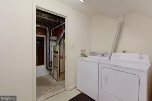 6153 Braeleigh Ln, Alexandria, VA 22315 - Photo 26