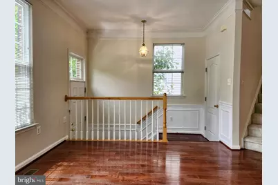 13906 Gothic Drive, Centreville, VA 20121 - Photo 8