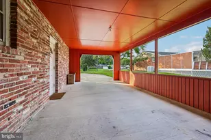 8808 McNair Dr, Alexandria, VA 22309 - Photo 10