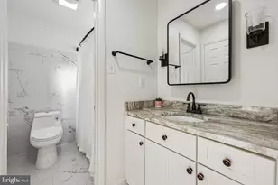 8808 McNair Dr, Alexandria, VA 22309 - Photo 28