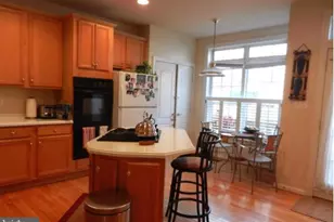 2822 Laura Gae Cir, Vienna, VA 22180 - Photo 4