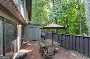 2235 Wheelwright Ct, Reston, VA 20191 - Photo 12